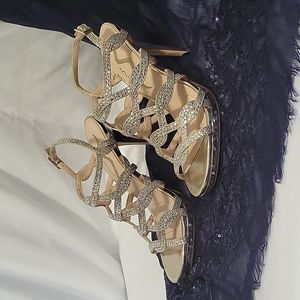 Nina Gold Glitter Glam with Diamond Accents Heels Size 7.5